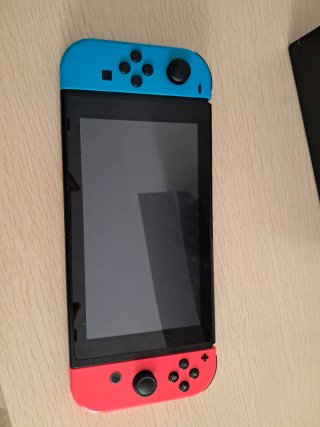 Nintendo Switch Azul y Rojo