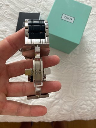 Reloj Tous Negro y Plateado