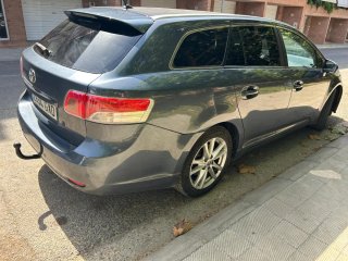 Toyota Avensis 2010