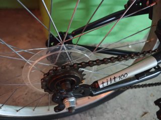 Bicicleta Plegable Urbana. Modelo B'TWIN Tilt 100