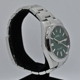 Rolex Oyster Perpetual 41mm Esfera Verde