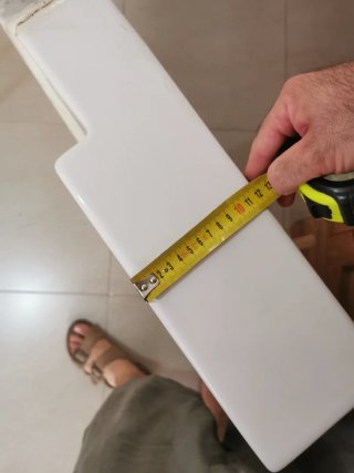 Lavabo de baño de porcelana blanco
