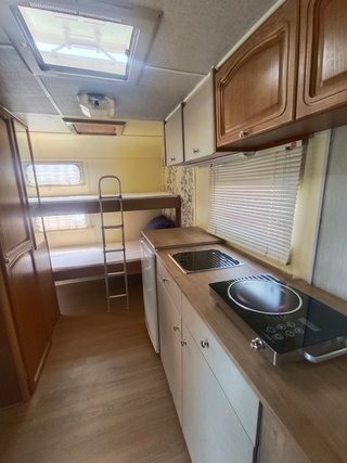 Caravana Moncayo Oro 430