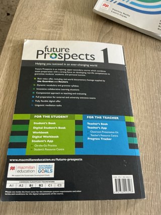 FUTURE PROSPECTS 1 Student's book: libro de tex...