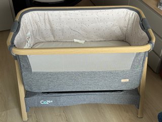 Cuna colecho Tutti Bambini CoZee Gris con colchón