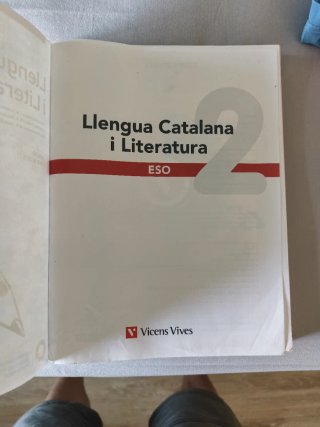 Llengua Catalana i Literatura, 2 ESO, edició pe...
