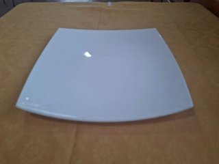 Set de platos y bandejas para restaurante