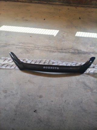 Deflector Capó Kia Sorento 2015-2020.