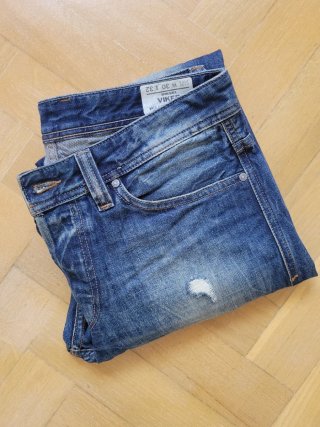 DIESEL pantalon vaquero W30L32