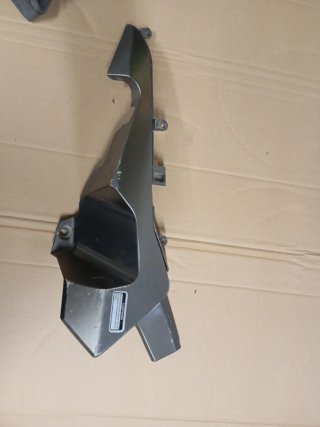 Chapa Baja Izquierda  gris Kymco kxct