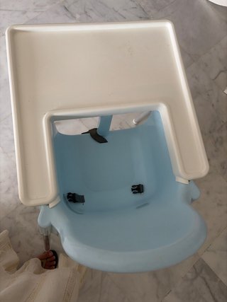 Trona IKEA para bebé
