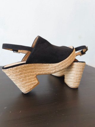Zapatos tacón esparto negros
