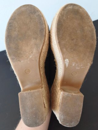 Zapatos tacón esparto negros