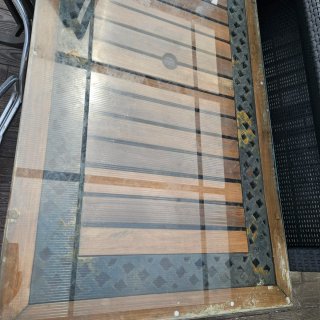 Mesa de jardín cristal y metal