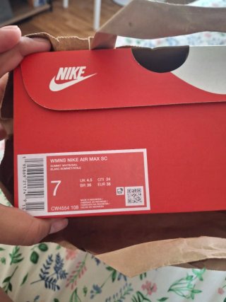 Zapatillas Nike Air Max Beige y Blancas