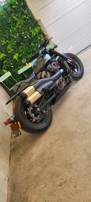 Harley Davidson Sportster 1250 Negra