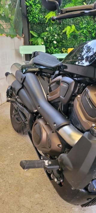 Harley Davidson Sportster 1250 Negra