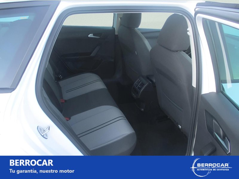 SEAT León 2.0 TDI S&S Style 2025, foto 6
