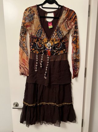 Vestido gasa marrón y multicolor