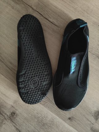 Cangrejeras Talla 38-39 Negras