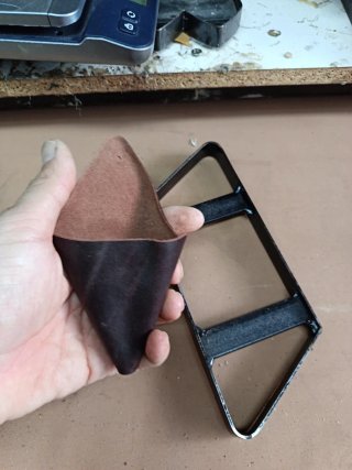 Troquel para monedero de cuero