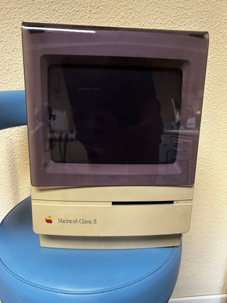 Apple Macintosh Classic II M4150