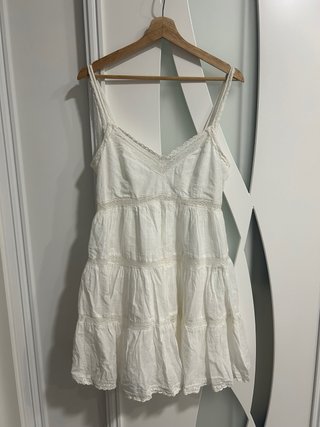Vestido blanco ibicenco Primark x Rita Ora