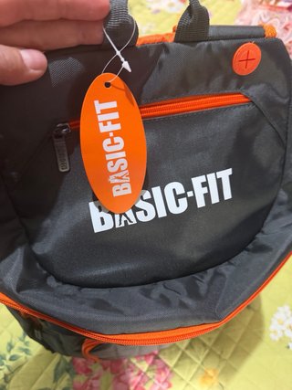Mochila impermeable Basic-Fit gris y naranja