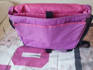 Bolso portaordenador SOYNTEC morado y negro