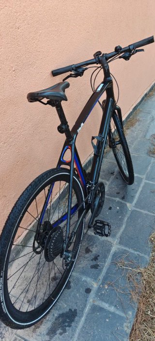 Bicicleta Specialized Sirrus Elite Carbon. Talla L