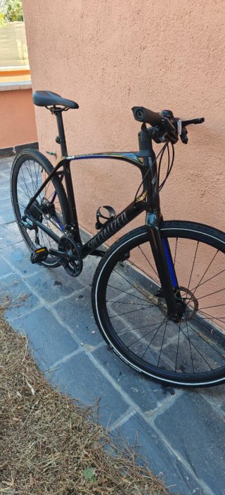 Bicicleta Specialized Sirrus Elite Carbon. Talla L