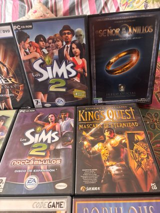 Lote Videojuegos PC: Tomb Raider, Sims 2...