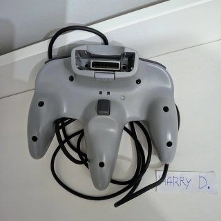 Console Nintendo 64 con scatola