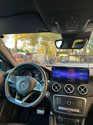 Mercedes-Benz GLA 200d Automatico