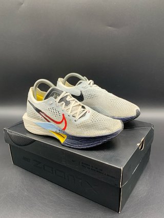 Nike Vaporfly 3 Talla 39