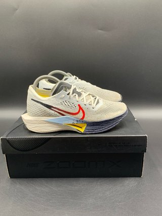 Nike Vaporfly 3 Talla 39