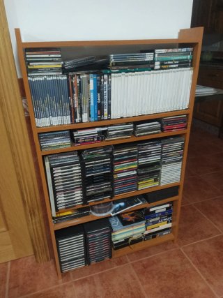 Estantería CD/DVD Madera y Plástico