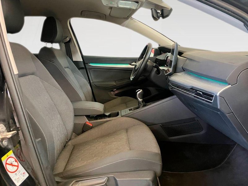 Volkswagen Golf 2025, foto 5