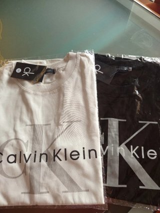 Camiseta Calvin Klein Negra Talla M