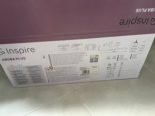 Ventilador de techo blanco