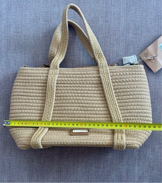 Bolso de hombro MAC&NOA beige y dorado