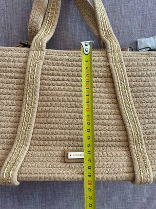 Bolso de hombro MAC&NOA beige y dorado