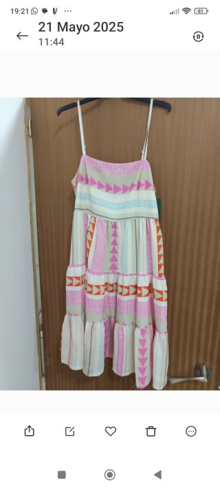 Vestido estampado con tirantes