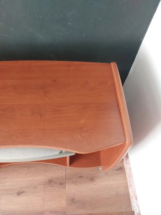 Mesa escritorio con ruedas