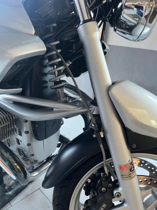 BMW R850R