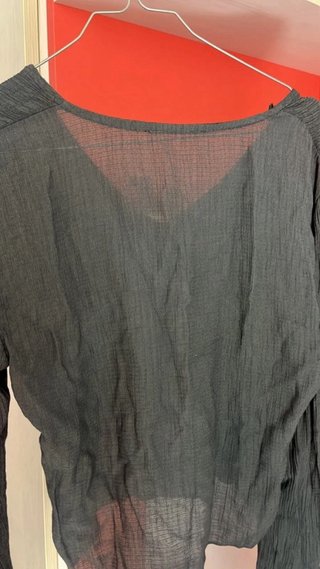Blusa Mulaya gris textura ligera