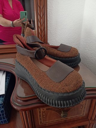 Zapatos de plataforma marrones