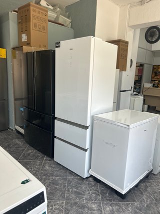 Nevera Combi Haier Puertas Cristal blanco 70 cm