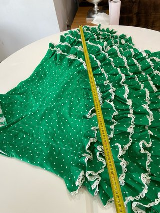 200.-Falda flamenca verde con volantes