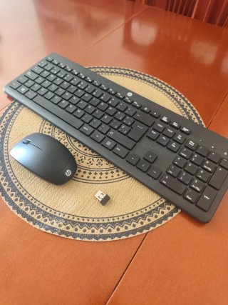 Kit Steam Deck OLED 512 GB + Teclado y Ratón+ HUB